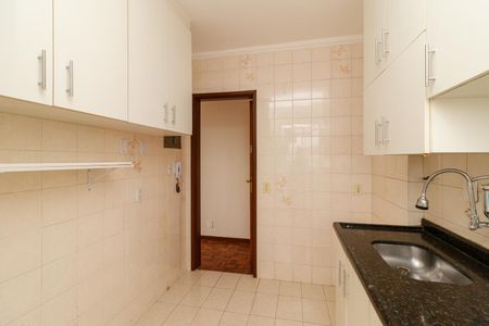 Apartamento à venda com 60m², 2 quartos e 1 vaga Apartamento à venda com 60m², 2 quartos e 1 vagaCozinha