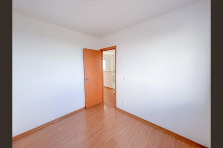 Quarto 1 de apartamento para alugar com 2 quartos, 48m² em Morro Santana, Porto Alegre