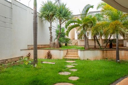 Vista Sala de casa para alugar com 6 quartos, 750m² em Werner Plaas, Americana