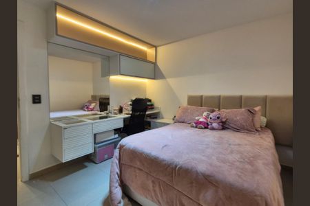 Casa de condomínio para alugar com 400m², 5 quartos e 3 vagasSuíte 3