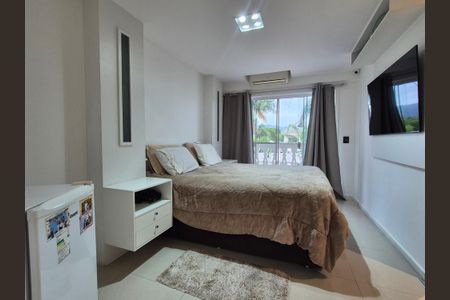 Casa de condomínio para alugar com 400m², 5 quartos e 3 vagasSuíte 4