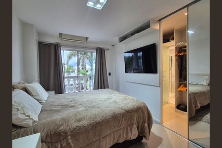 Casa de condomínio para alugar com 400m², 5 quartos e 3 vagasSuíte 4