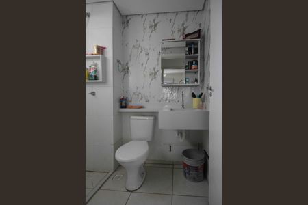 Apartamento para alugar com 45m², 2 quartos e sem vaga Apartamento para alugar com 45m², 2 quartos e sem vagaBanheiro