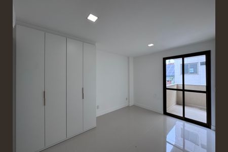 Suíte de apartamento para alugar com 3 quartos, 88m² em Recreio dos Bandeirantes, Rio de Janeiro