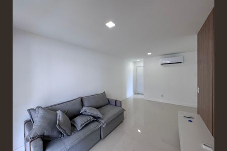 Sala de apartamento para alugar com 3 quartos, 88m² em Recreio dos Bandeirantes, Rio de Janeiro