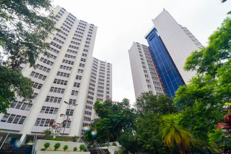 Apartamento para alugar com 70m², 3 quartos e 1 vaga Apartamento para alugar com 70m², 3 quartos e 1 vagaFachado do condomínio