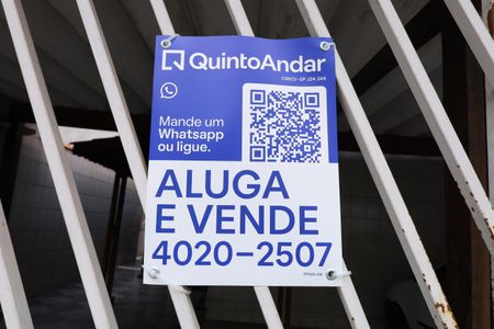 Casa para alugar com 60m², 2 quartos e 1 vagaPlaca instalada no portão - Código da placa: PFWM-406