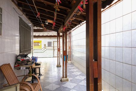 Casa para alugar com 60m², 2 quartos e 1 vagaÁrea de Serviço