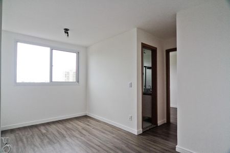 Sala de apartamento para alugar com 2 quartos, 45m² em Jardim Iris, São Paulo