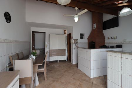 Apartamento à venda com 138m², 2 quartos e 2 vagasÁrea Gourmet