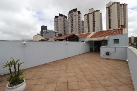 Apartamento à venda com 138m², 2 quartos e 2 vagasQuintal