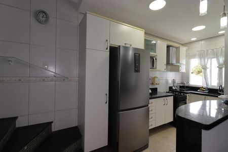 Apartamento à venda com 138m², 2 quartos e 2 vagasCozinha