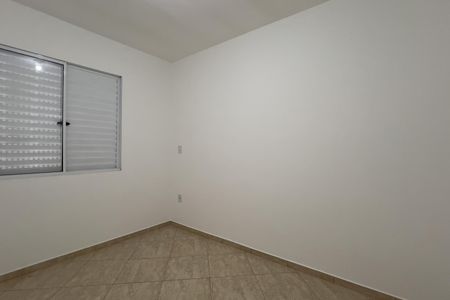 Quarto 2 de apartamento para alugar com 2 quartos, 43m² em Vila Nova Bonsucesso, Guarulhos