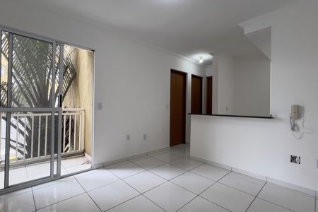 Sala de apartamento para alugar com 2 quartos, 43m² em Vila Nova Bonsucesso, Guarulhos