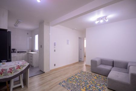 Sala  de apartamento à venda com 2 quartos, 50m² em Vila Gumercindo, São Paulo