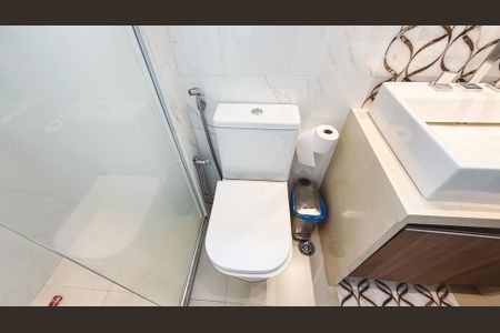 Apartamento à venda com 76m², 2 quartos e 1 vagaBanheiro da Suíte