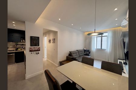 Sala de apartamento à venda com 2 quartos, 85m² em Copacabana, Rio de Janeiro