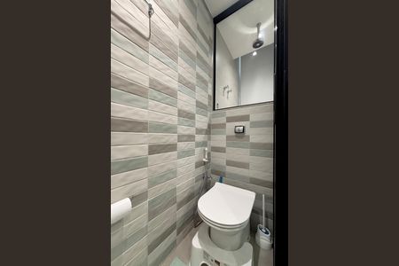 Apartamento à venda com 85m², 2 quartos e 1 vagaSuíte - banheiro