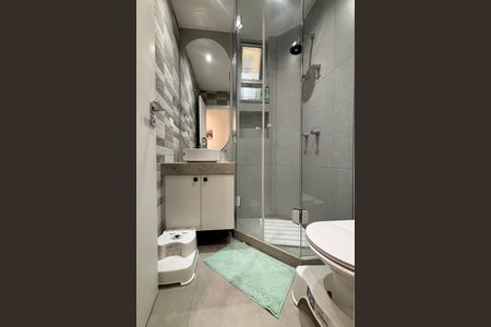 Apartamento à venda com 85m², 2 quartos e 1 vagaBanheiro social