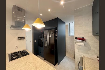 Apartamento à venda com 85m², 2 quartos e 1 vagaCozinha