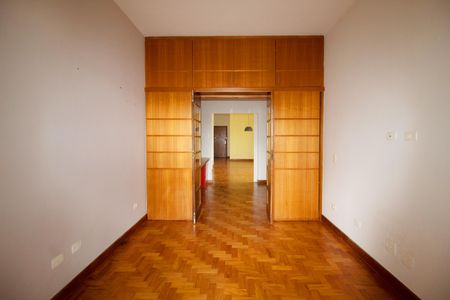 Apartamento à venda com 115m², 2 quartos e 1 vaga