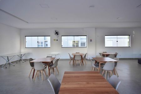 Apartamento para alugar com 51m², 2 quartos e 1 vagaSalão de Festa