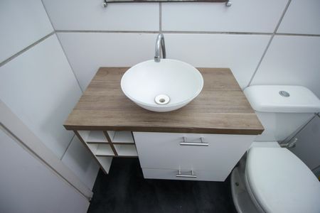 Apartamento para alugar com 54m², 2 quartos e 1 vaga Apartamento para alugar com 54m², 2 quartos e 1 vagaBanheiro