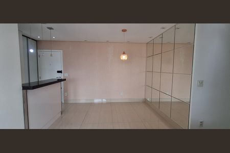 Apartamento à venda com 72m², 2 quartos e 2 vagasSala