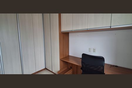 Apartamento à venda com 72m², 2 quartos e 2 vagasQuarto 