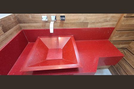 Apartamento à venda com 72m², 2 quartos e 2 vagasLavabo 