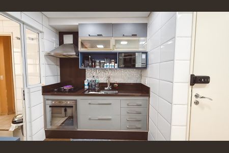 Apartamento para alugar com 110m², 3 quartos e 2 vagasCozinha