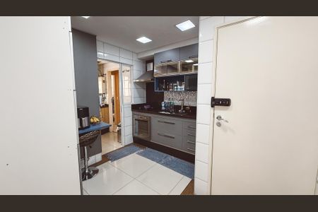 Apartamento para alugar com 110m², 3 quartos e 2 vagasCozinha