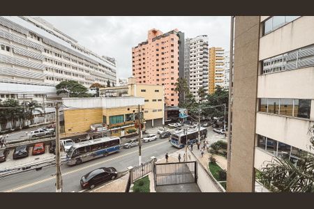 Apartamento para alugar com 110m², 3 quartos e 2 vagasVista da Suíte 2
