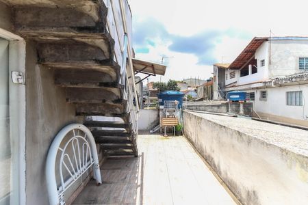 Casa para alugar com 30m², 1 quarto e sem vagaÁrea externa