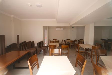 Apartamento para alugar com 84m², 2 quartos e 1 vagaÁrea comum - Salão de festas