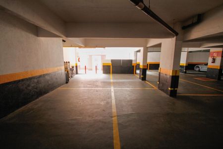 Apartamento para alugar com 84m², 2 quartos e 1 vagaGaragem