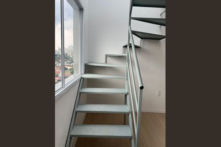 Studio para alugar com 54m², 1 quarto e sem vaga Studio para alugar com 54m², 1 quarto e sem vagaVaranda