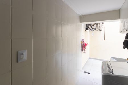 Casa à venda com 89m², 2 quartos e 1 vaga Casa à venda com 89m², 2 quartos e 1 vagaÁrea de Serviço / Quintal