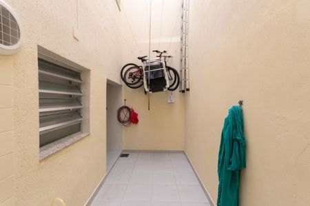 Casa à venda com 89m², 2 quartos e 1 vaga Casa à venda com 89m², 2 quartos e 1 vagaÁrea de Serviço / Quintal