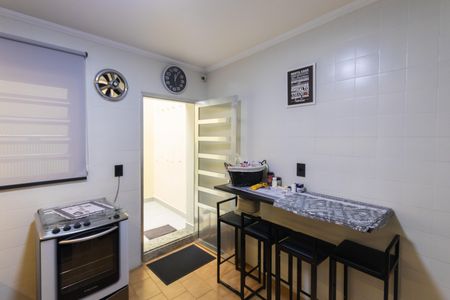 Casa à venda com 89m², 2 quartos e 1 vaga Casa à venda com 89m², 2 quartos e 1 vagaCozinha - Armários