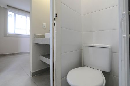 Apartamento para alugar com 47m², 2 quartos e 1 vaga Apartamento para alugar com 47m², 2 quartos e 1 vagaBanheiro