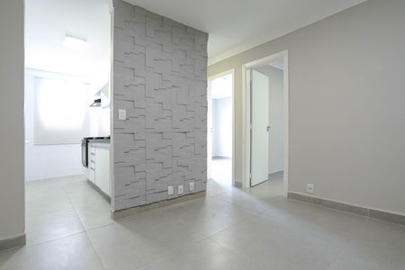 Sala de apartamento para alugar com 2 quartos, 47m² em Vila Industrial, Mogi das Cruzes