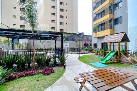 Apartamento para alugar com 38m², 1 quarto e sem vaga Apartamento para alugar com 38m², 1 quarto e sem vagaÁrea comum - Playground