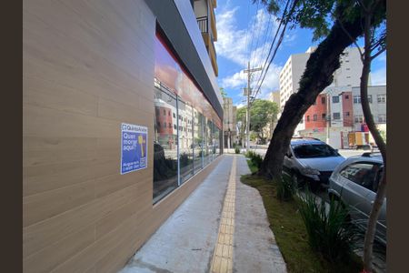 Studio para alugar com 38m², 1 quarto e sem vaga Studio para alugar com 38m², 1 quarto e sem vagaFachada