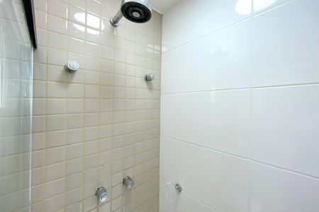 Apartamento à venda com 63m², 2 quartos e 2 vagasBanheiro da Suíte