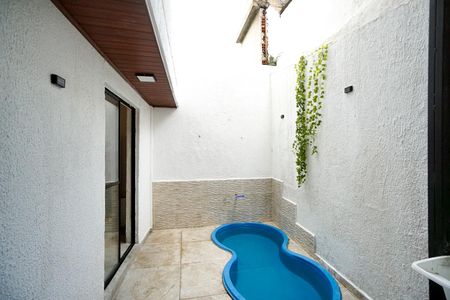 Apartamento para alugar com 45m², 2 quartos e sem vaga Apartamento para alugar com 45m², 2 quartos e sem vagaQuintal