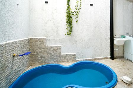 Apartamento para alugar com 45m², 2 quartos e sem vaga Apartamento para alugar com 45m², 2 quartos e sem vagaQuintal