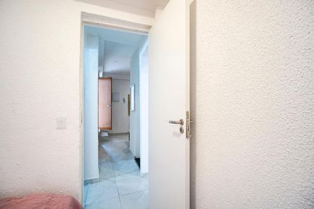 Quarto 01 de apartamento para alugar com 2 quartos, 30m² em Chácara Santo Antônio (Zona Leste), São Paulo