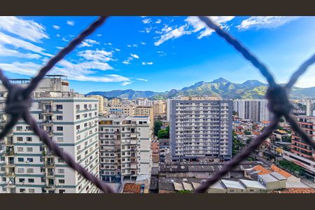 Sala vista  de apartamento à venda com 2 quartos, 60m² em Cachambi, Rio de Janeiro