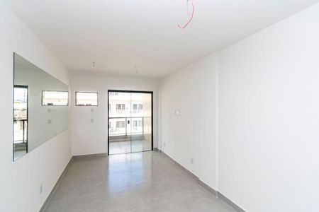 Apartamento à venda com 145m², 2 quartos e 1 vaga Apartamento à venda com 145m², 2 quartos e 1 vagaSala